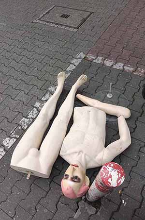  Photocollage - Puppet 